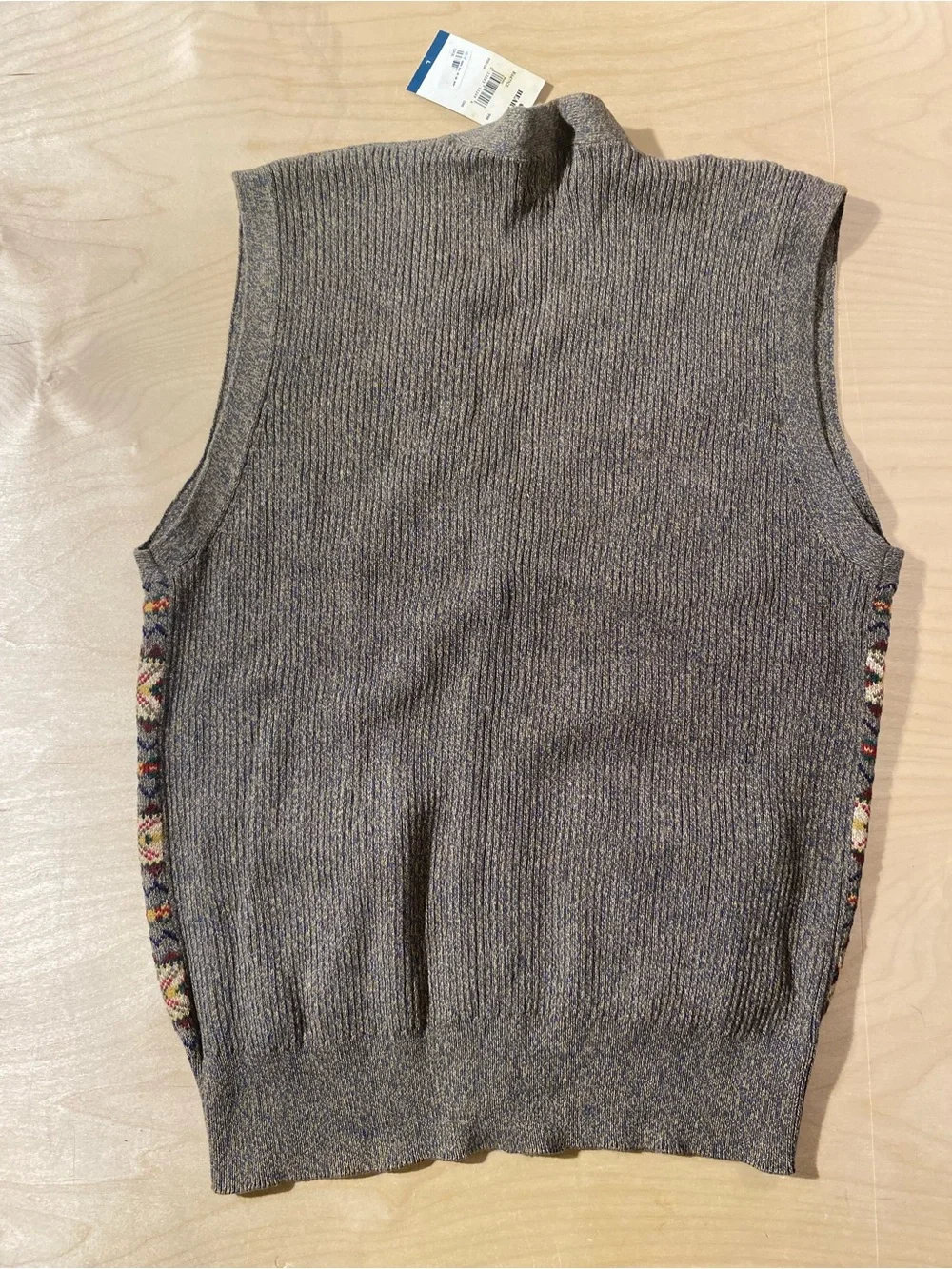 Gant Men's Gray-Brown Fair Isle Button Vest Large (SW)